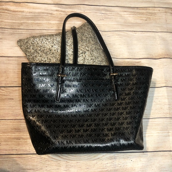 Michael kors purse - Picture 6 of 13